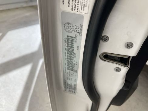 Used 2018 RAM 1500 Outdoorsman image 26