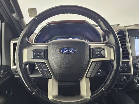 Used 2017 Ford F150 Platinum w/ Max Trailer Tow Package image 28