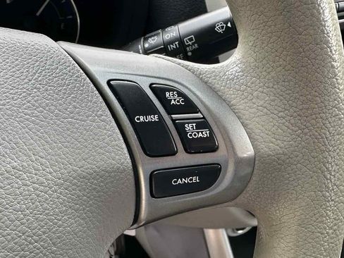 Used 2013 Subaru Forester 2.5X AWD/4WD image 28