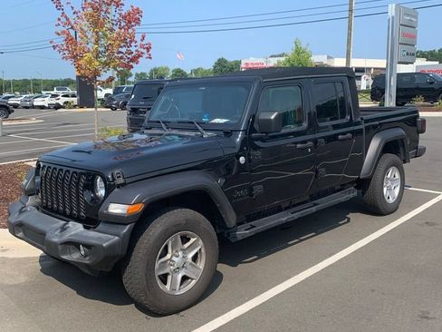 Used 2020 Jeep Gladiator Sport w/ Quick Order Package 24S AWD/4WD image 1