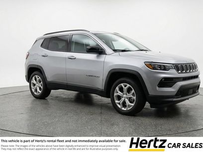Used 2025 Jeep Compass Latitude
