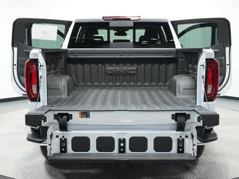 New 2026 GMC Sierra 1500 SLT w/ SLT Premium Plus Package image 11