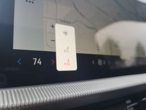 New 2026 Ford Explorer ST-Line w/ ST-Line Street Pack image 24