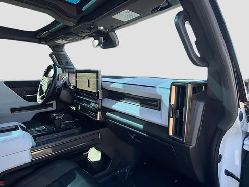 Used 2022 GMC Hummer EV Edition 1 w/ LPO, Illumination Package image 13