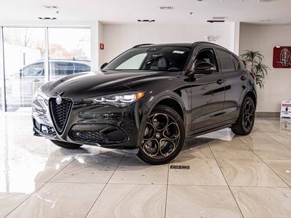 New 2025 Alfa Romeo Stelvio Sprint