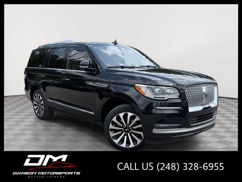 Used 2024 Lincoln Navigator Reserve AWD/4WD image 1