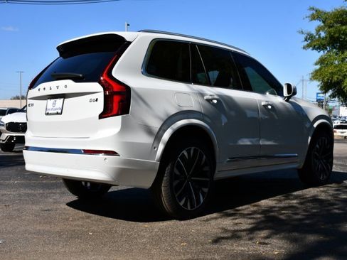 New 2026 Volvo XC90 B6 Ultra image 7