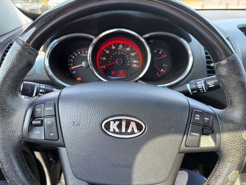 Used 2012 Kia Sorento SX w/ SX Premium Pkg FWD image 3