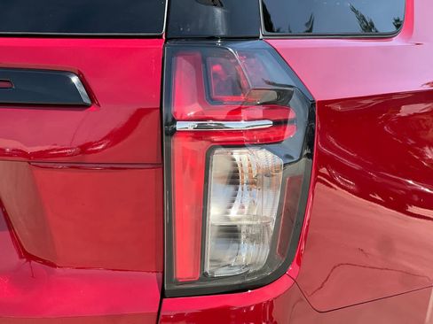 Used 2024 Chevrolet Tahoe RST w/ Luxury Package AWD/4WD image 36