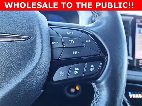 Used 2021 Chrysler Pacifica Touring-L w/ S Appearance Package image 27