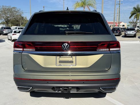 New 2026 Volkswagen Atlas SE image 4