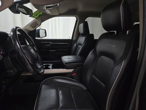 Used 2020 RAM 1500 Laramie AWD/4WD image 5