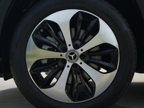 Certified 2026 Mercedes-Benz GLA 250 4MATIC image 13