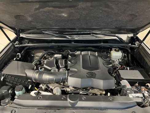 Used 2019 Toyota 4Runner TRD Off-Road image 43