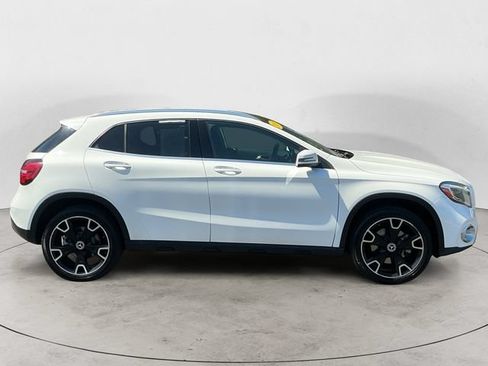 Used 2019 Mercedes-Benz GLA 250 4MATIC image 4