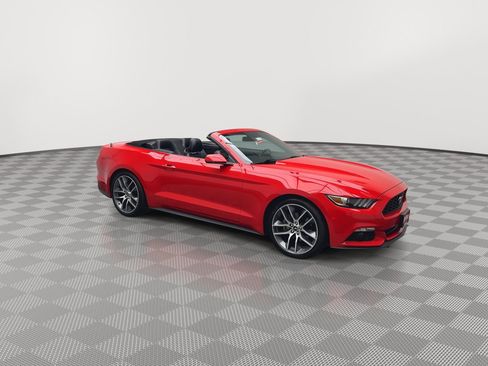 Used 2015 Ford Mustang Premium w/ Equipment Group 201A RWD image 38