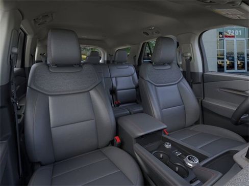 New 2025 Ford Explorer Active w/ Active Comfort Package image 10