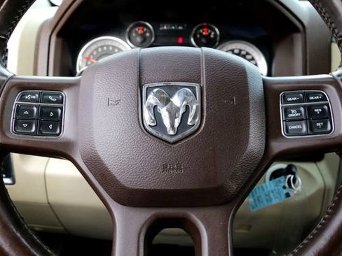 Used 2015 RAM 1500 Lone Star RWD image 12