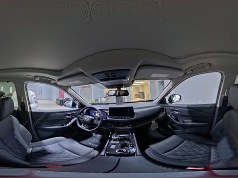 New 2026 Nissan Rogue Platinum w/ Tech Package AWD/4WD image 17