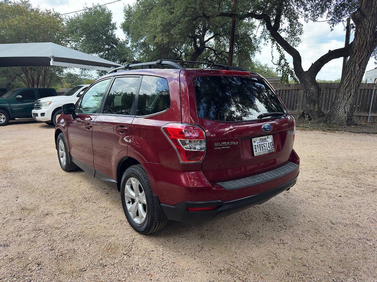 Used 2014 Subaru Forester 2.5i Premium w/ All-Weather Package AWD/4WD image 5