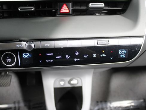 Used 2024 Hyundai Ioniq 5 SEL RWD image 12