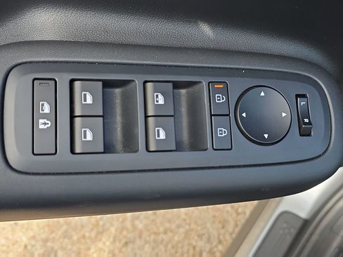 Used 2026 Hyundai Santa Fe SE FWD image 27