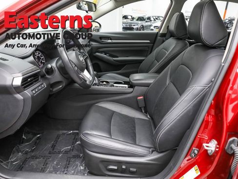 Used 2023 Nissan Altima 2.5 SL image 14