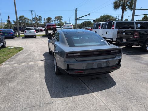 New 2025 Dodge Charger R/T w/ Quick Order Package 25M R/T image 4