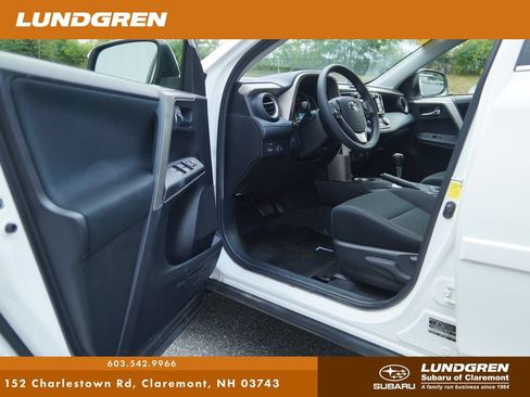 Used 2015 Toyota RAV4 XLE AWD/4WD image 12