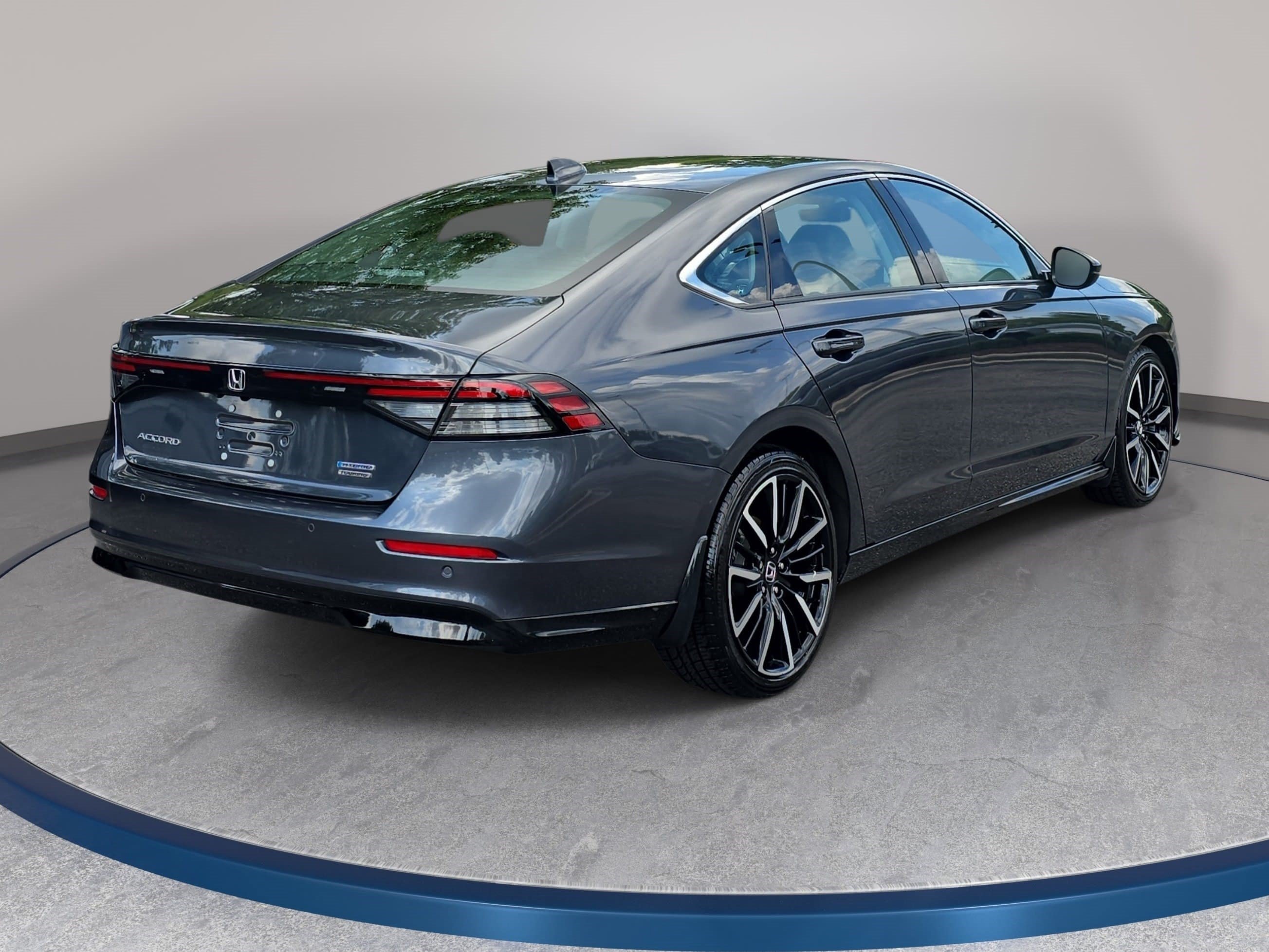 Certified 2024 Honda Accord Touring image 5