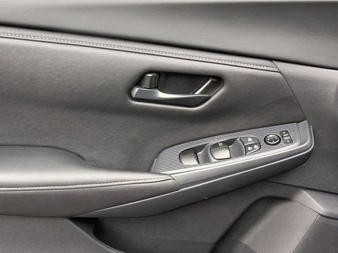 New 2025 Nissan Sentra S image 11