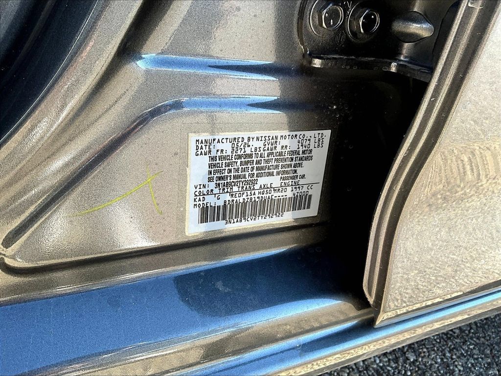 Used 2026 Nissan Sentra SV w/ SV Convenience Package FWD image 8