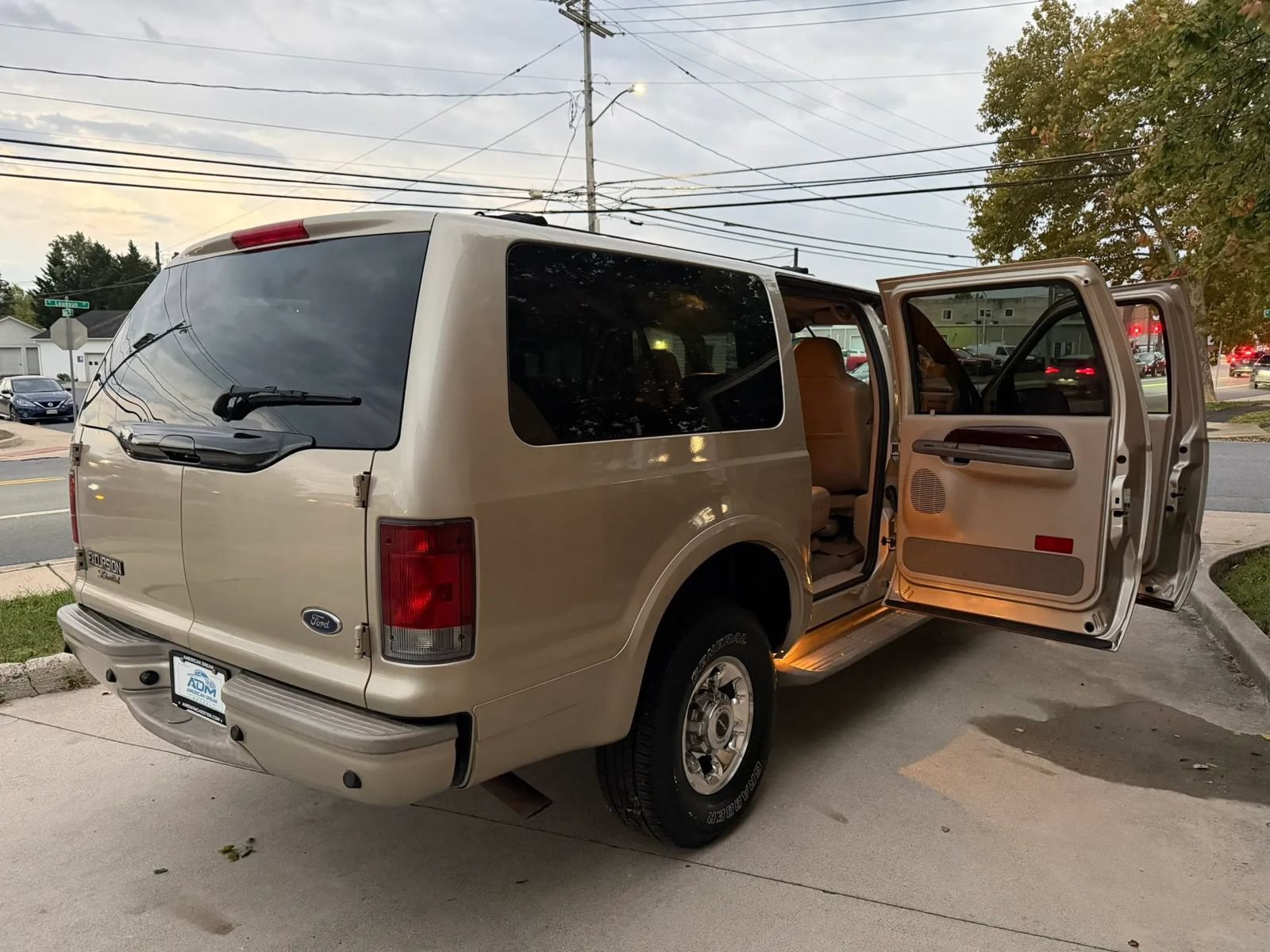 Used 2004 Ford Excursion Limited AWD/4WD image 25