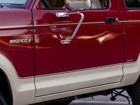 Used 1989 Ford Bronco II 4WD image 78