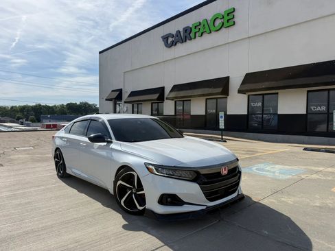 Used 2021 Honda Accord Sport image 1