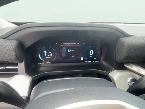 Certified 2025 Ford Explorer Active AWD/4WD image 15