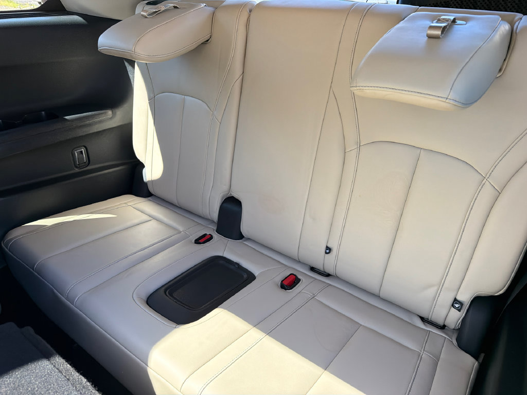 Used 2023 INFINITI QX60 Luxe w/ Cargo Package AWD/4WD image 21