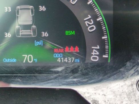 Used 2024 Toyota RAV4 XLE Premium image 29