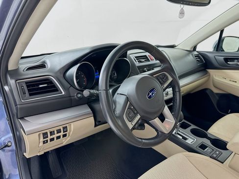 Used 2016 Subaru Outback 2.5i Premium AWD/4WD image 10