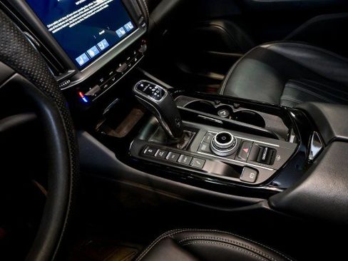 Used 2022 Maserati Levante Modena image 30
