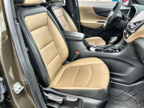 Used 2023 Chevrolet Equinox Premier w/ LPO, Floor Liner Package AWD/4WD image 26