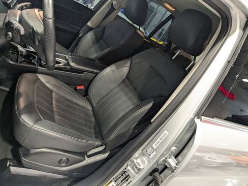 Used 2016 Mercedes-Benz GLE 300d 4MATIC image 23