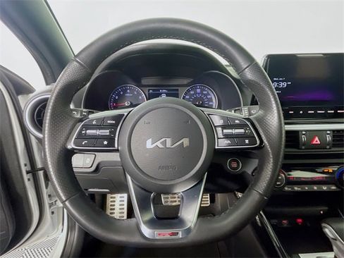 Used 2024 Kia Forte GT-Line w/ GT-Line Premium Package image 12