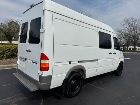 Used 2006 Dodge Sprinter 2500 w/ PWR Convenience Group image 5