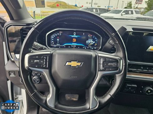 Used 2024 Chevrolet Silverado 2500 LT AWD/4WD image 17