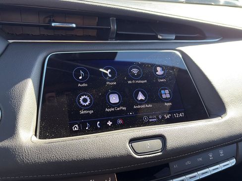 Used 2023 Cadillac XT4 Premium Luxury image 21