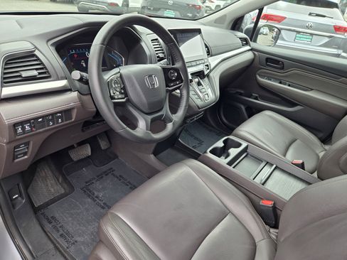 Used 2019 Honda Odyssey Touring image 10