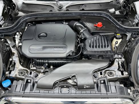 Used 2021 MINI Cooper 2-Door Hardtop image 25