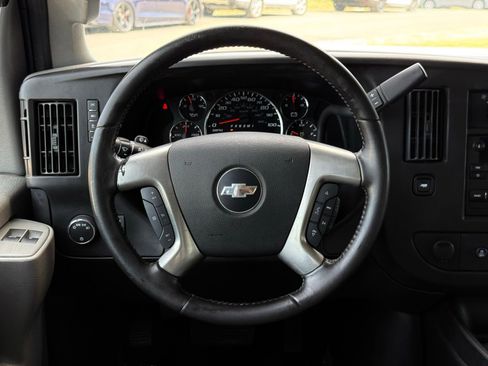 Used 2016 Chevrolet Express 2500 LS RWD image 30