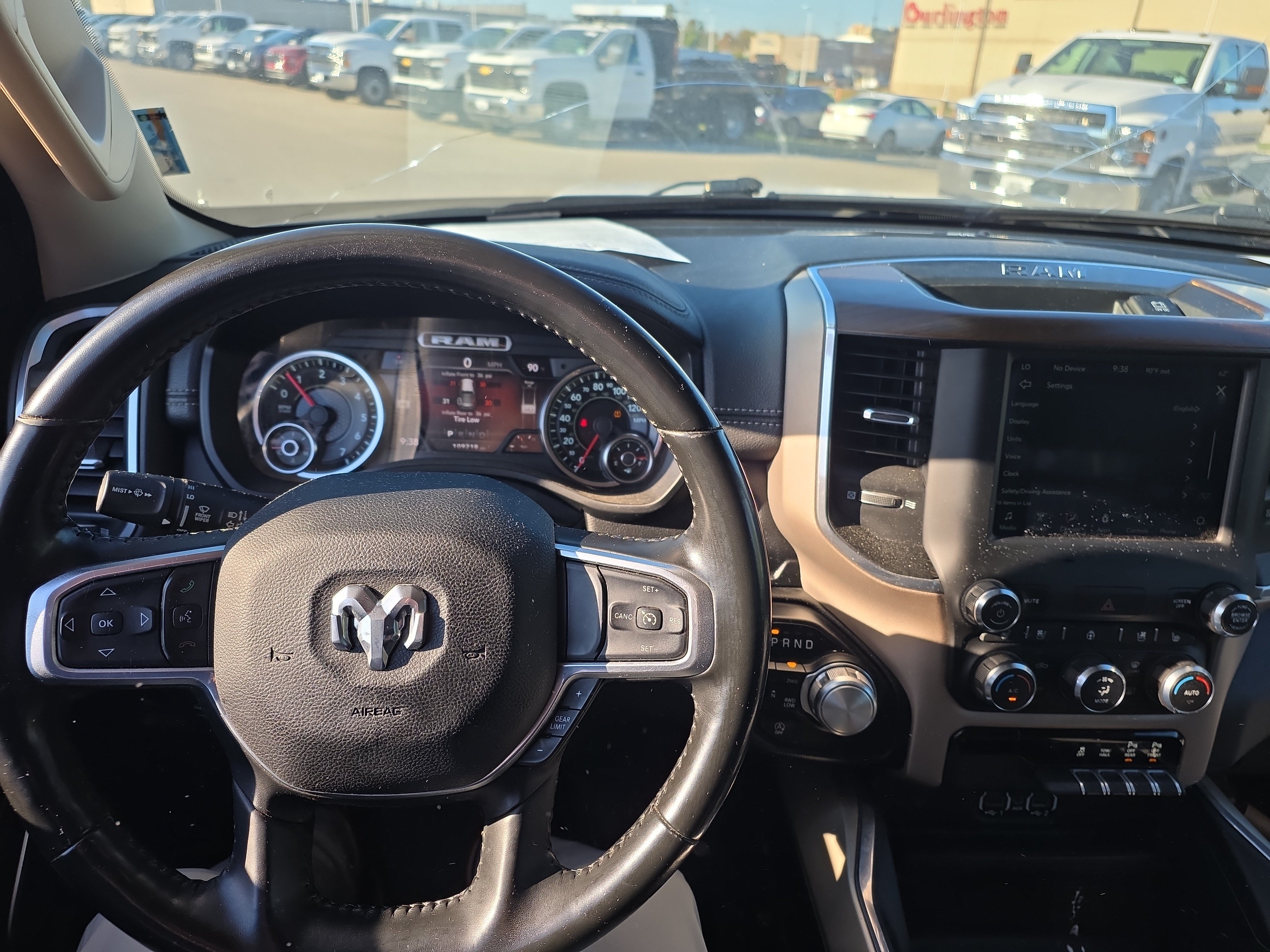 Used 2021 RAM 1500 Laramie AWD/4WD image 14